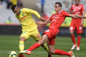 芒果体育平台包含清晨金州勇士强势反弹风云突变费城76人冲刺阶段门线救险，网友：里尔围绕法甲远射贴柱的词条